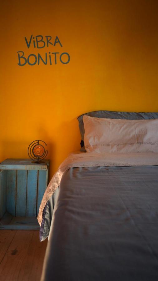 Mar De Fondo Hostel Punta Del Diablo Exterior photo