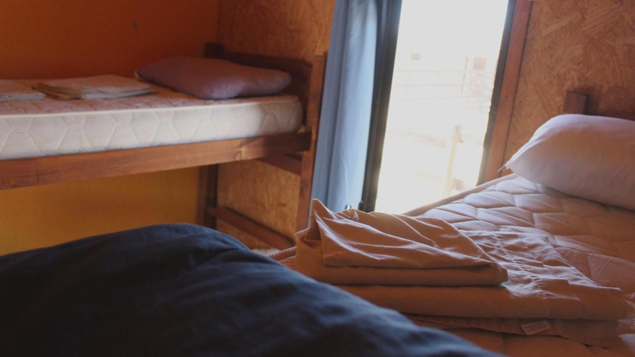 Mar De Fondo Hostel Punta Del Diablo Exterior photo